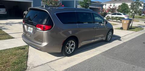 Chrysler Pacifica 2017