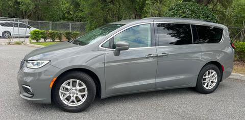 Chrysler Pacifica 2022