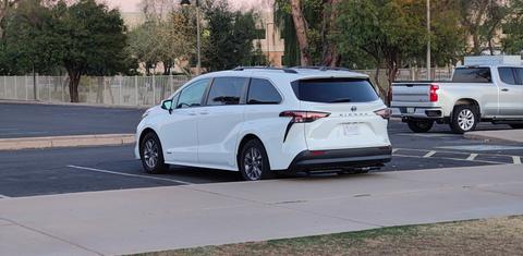 Toyota Sienna 2021