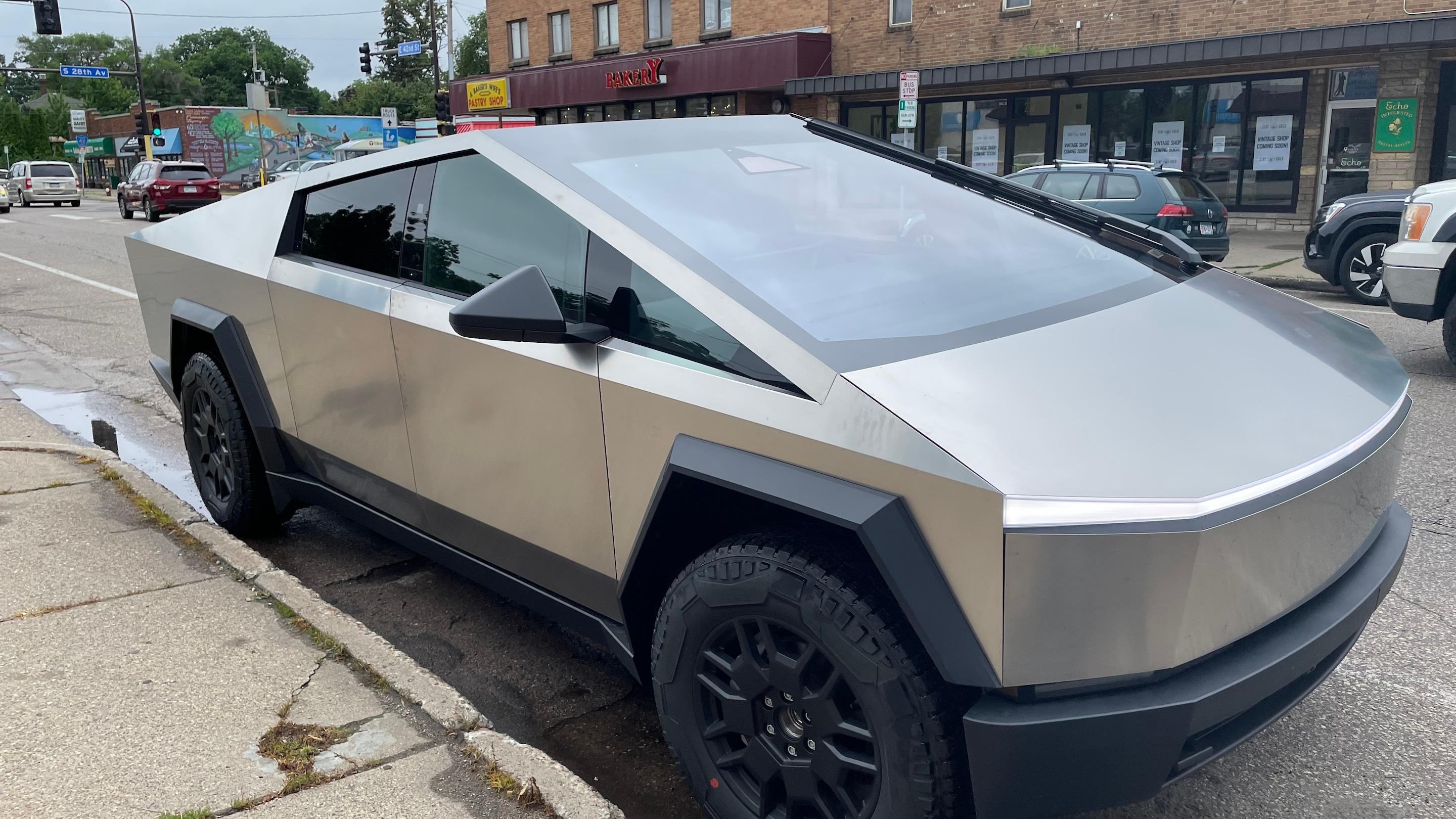 Tesla Cybertruck 2024 in Minneapolis, MN