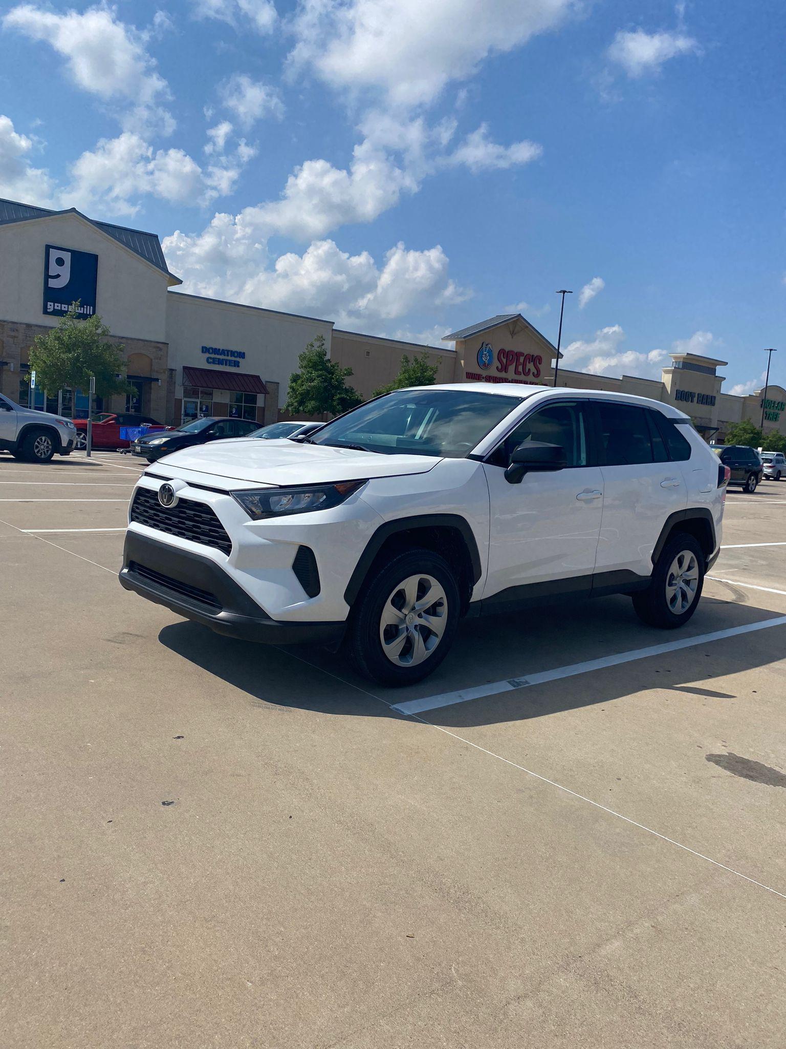 Toyota RAV4 2022 in 