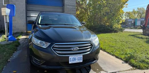 Ford Taurus 2014