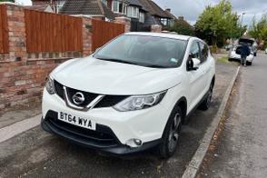 Nissan Qashqai car