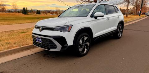 Volkswagen Taos 2025