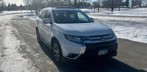 Mitsubishi Outlander 2016