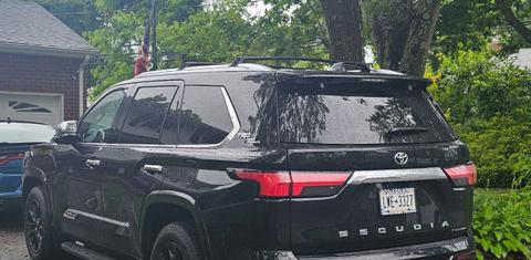 Toyota Sequoia 2025