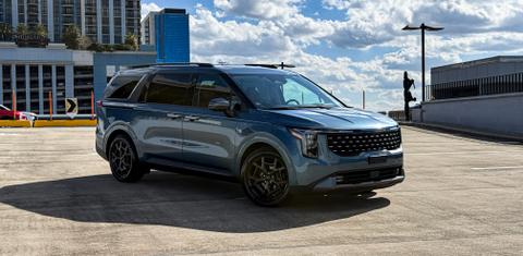 Kia Carnival 2025