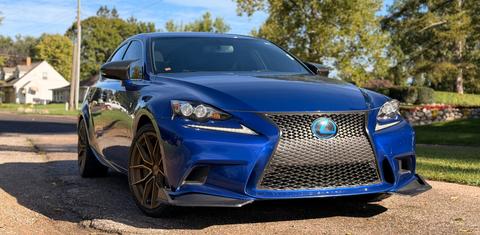 Lexus IS 2016