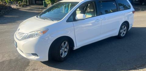 Toyota Sienna 2017