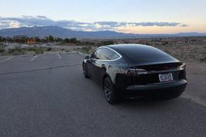 Tesla Model 3 2018 in Aurora
