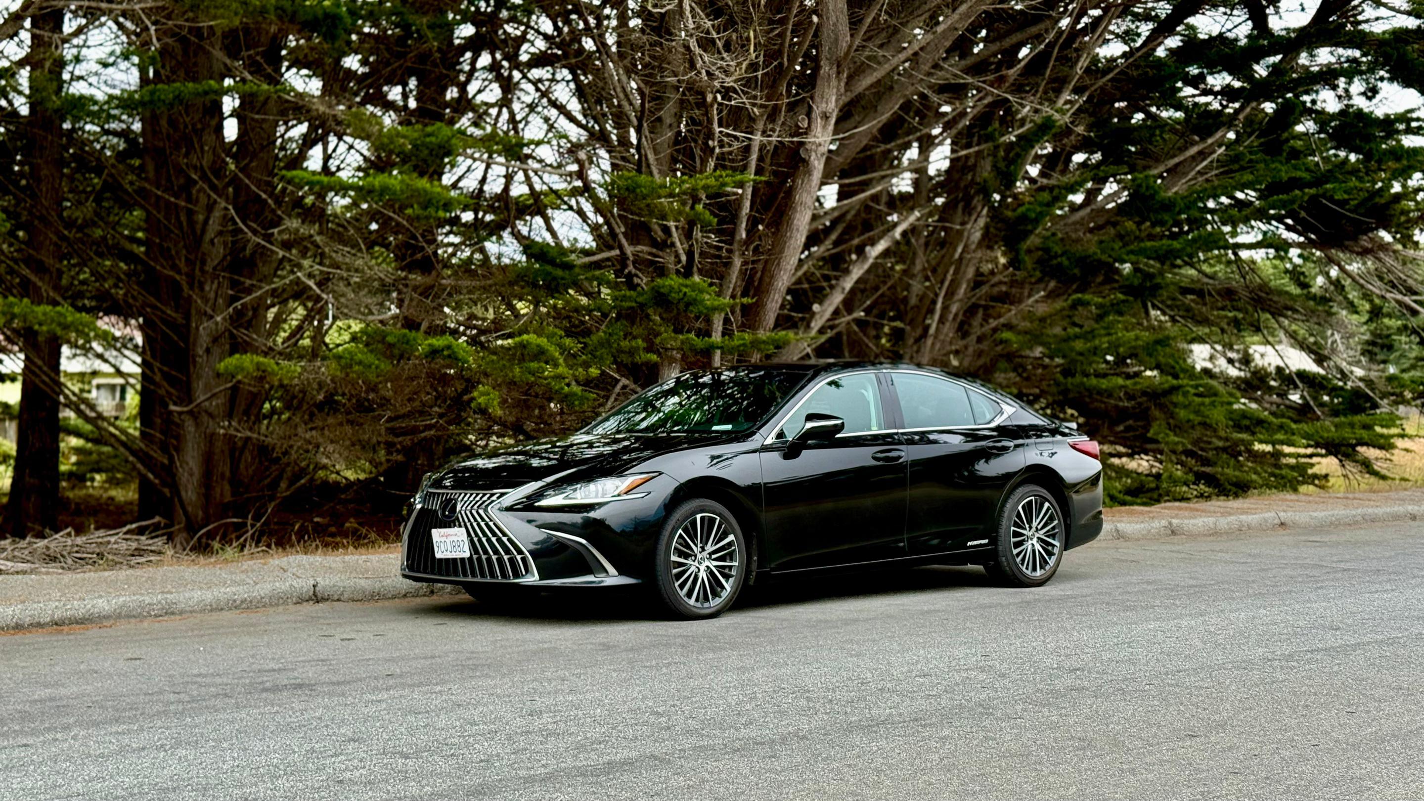 Lexus ES 2022 in 
