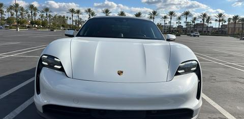 Porsche Taycan 2021