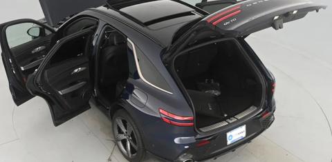Genesis GV70 2023