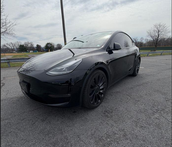 Tesla Model Y 2021 in Allentown, PA