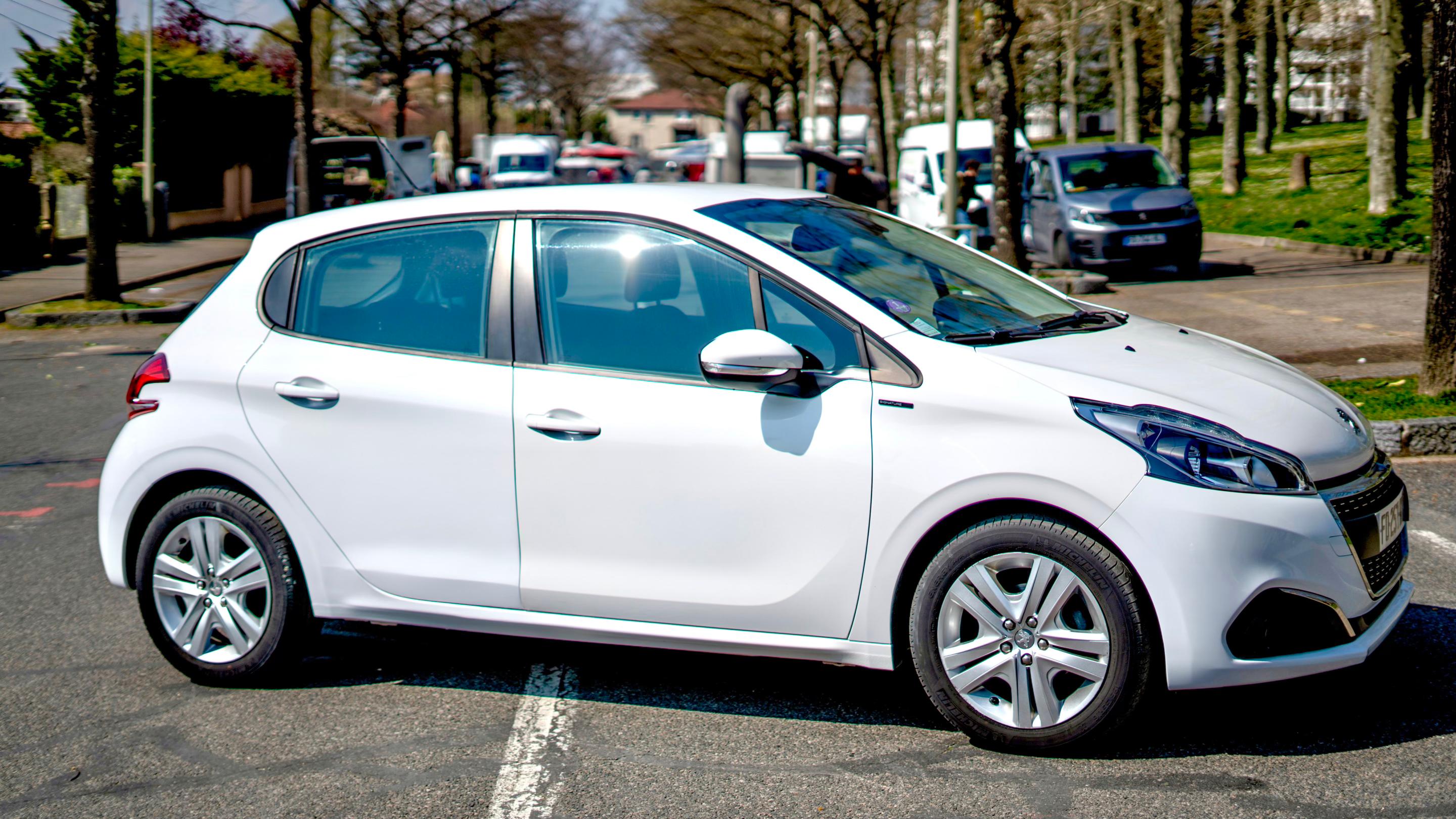 Peugeot 208 2019 à Caluire-et-cuire
