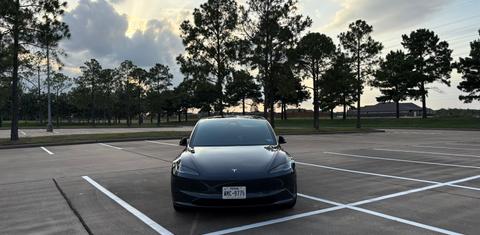 Tesla Model 3 2025