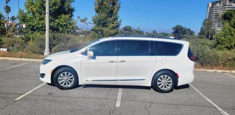 Chrysler Pacifica 2018