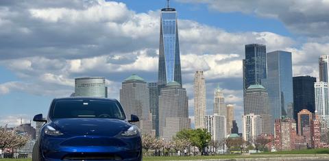 Tesla Model Y 2023
