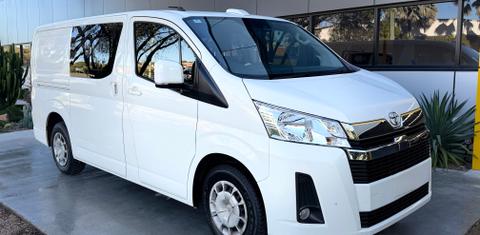 Toyota HIACE 2024