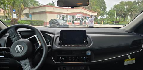 Nissan Rogue 2024