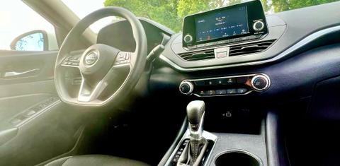 Nissan Altima 2022