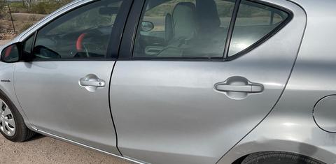 Toyota Prius c 2014