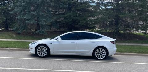 Tesla Model 3 2020