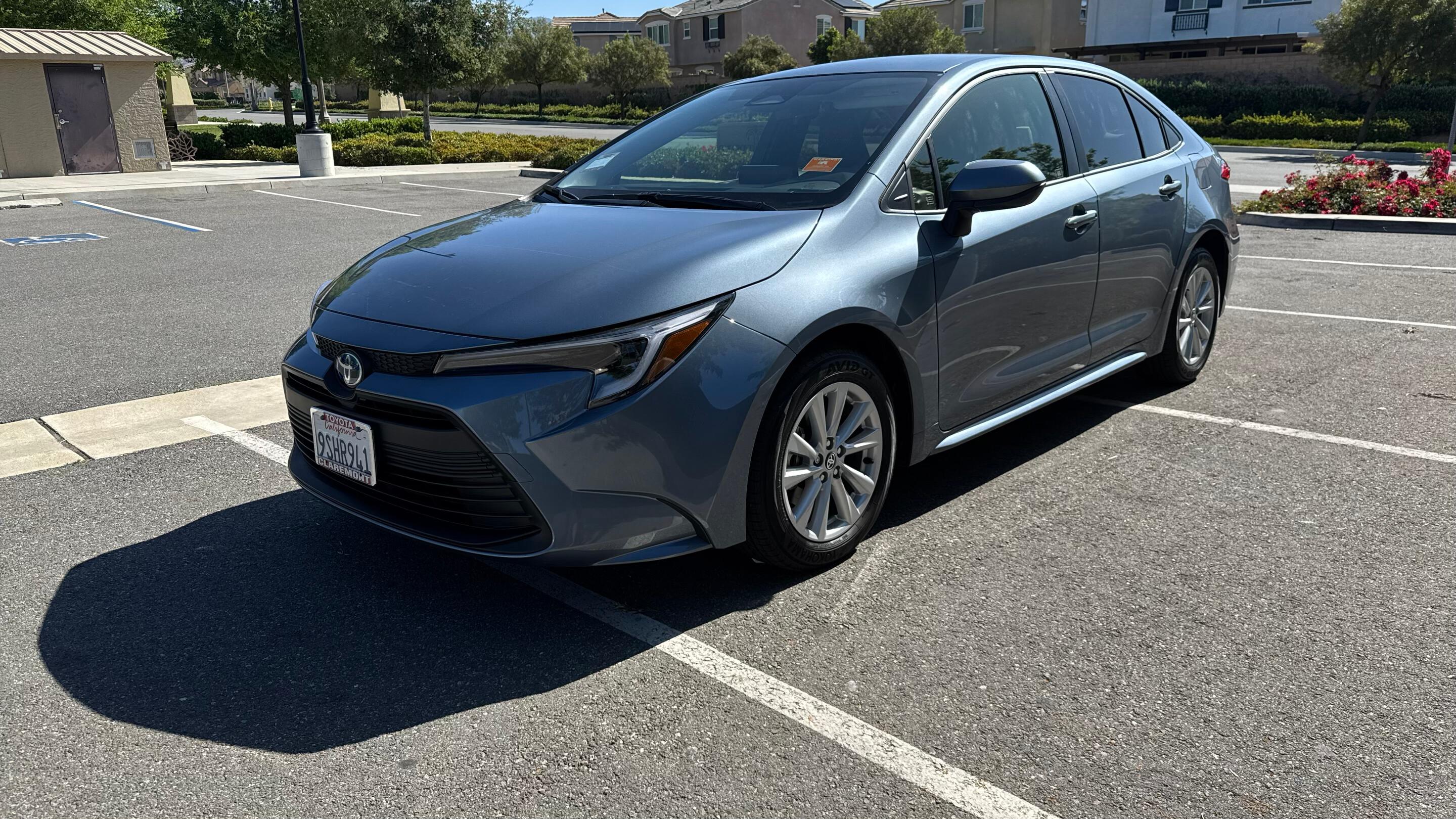 Toyota Corolla Hybrid 2025 in Fontana, CA