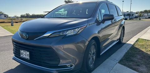 Toyota Sienna 2021