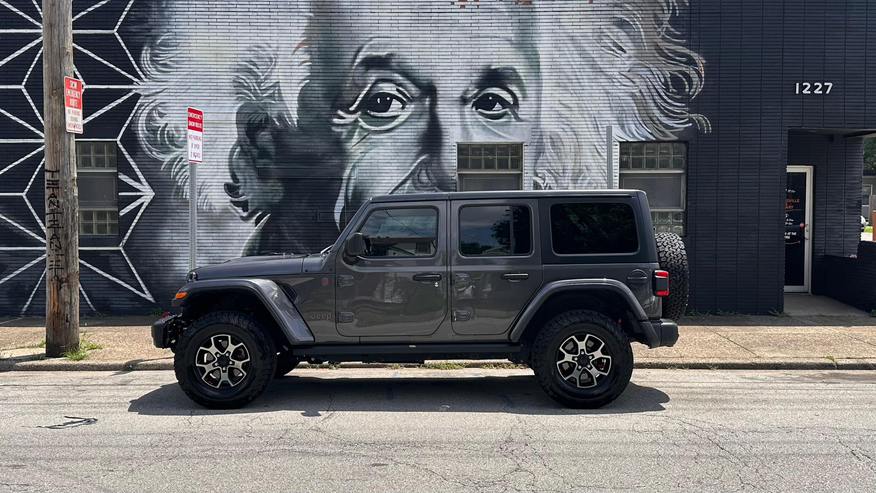 Jeep Wrangler Unlimited 2018 in Louisville, KY