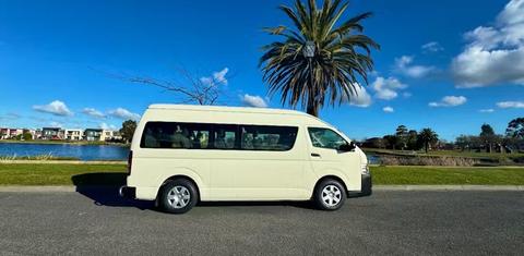 Toyota Hiace Commuter Bus 2018