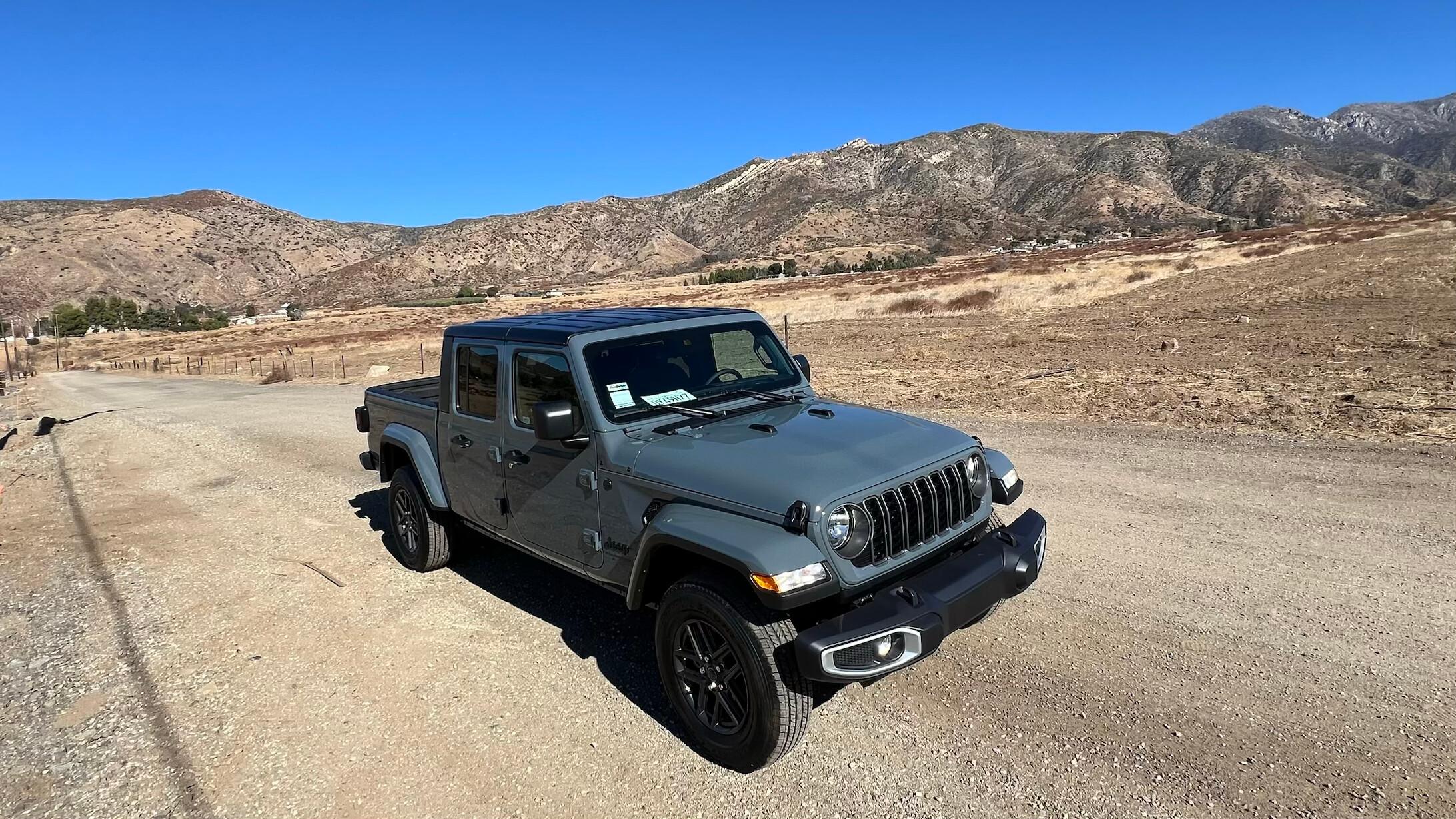 Jeep Gladiator 2024 in Redlands, CA