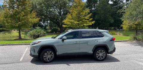 Toyota RAV4 Hybrid 2023