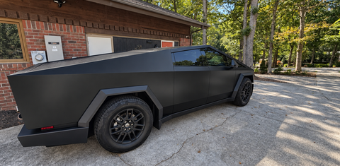 Tesla Cybertruck 2026