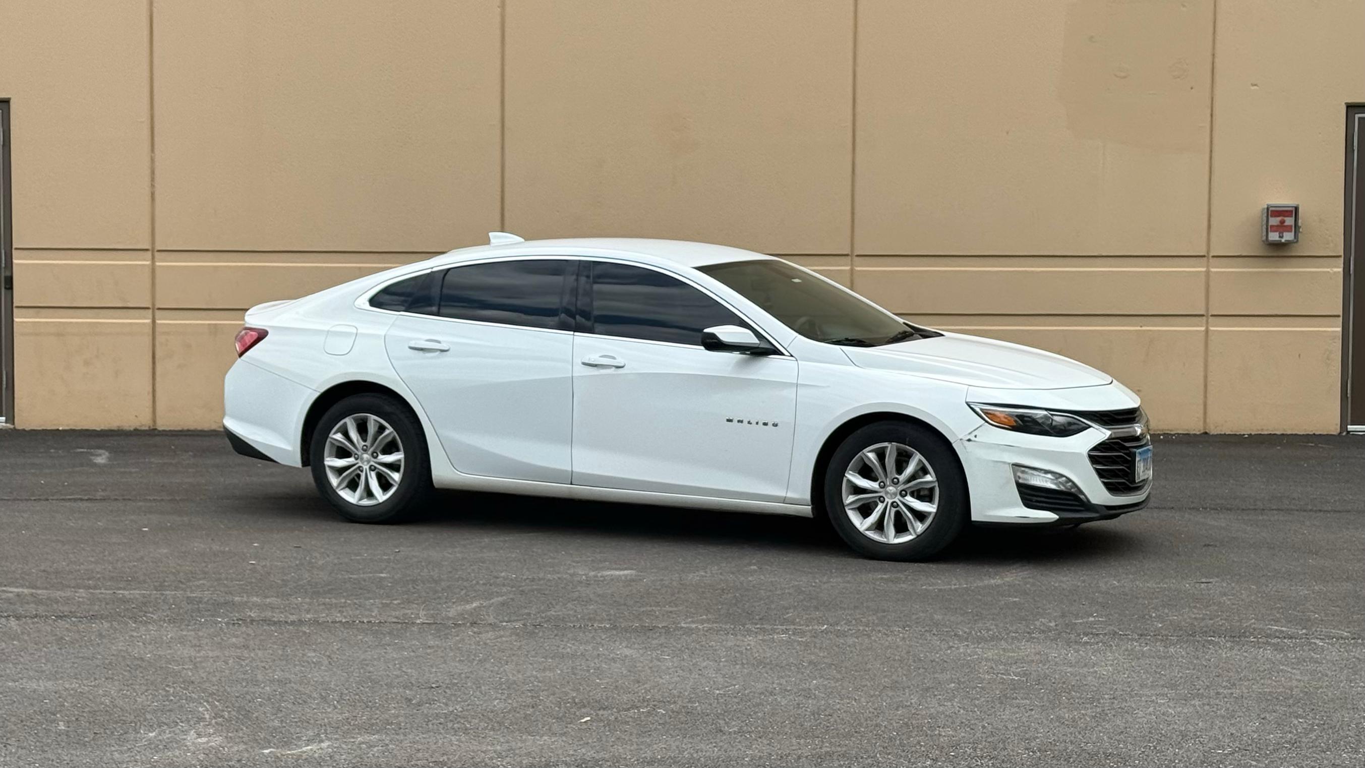 Chevrolet Malibu 2020 in Oak Lawn, IL