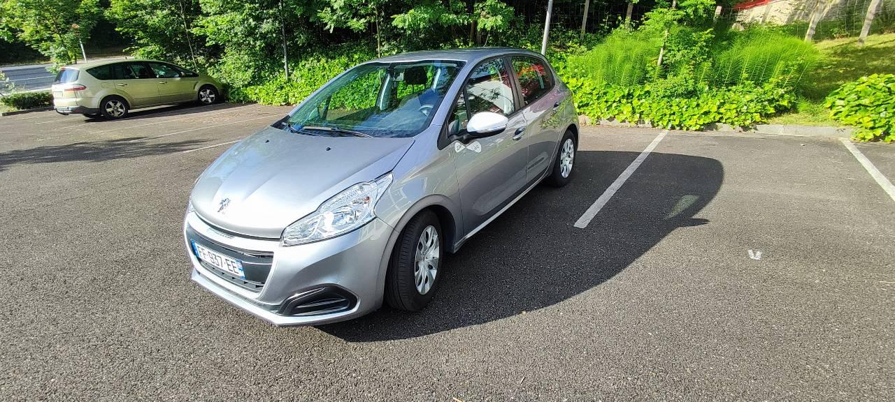 Peugeot 208 2019 à Saint-Pierre-d'Irube