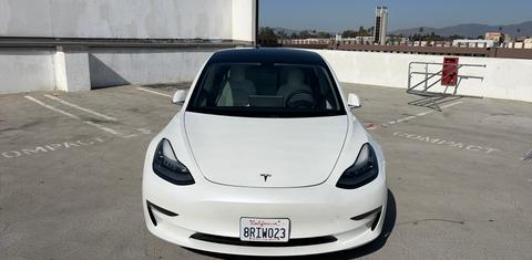 Tesla Model 3 2020