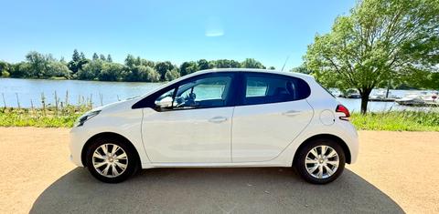 Peugeot 208 BUSINESS 2019