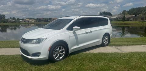 Chrysler Pacifica 2017