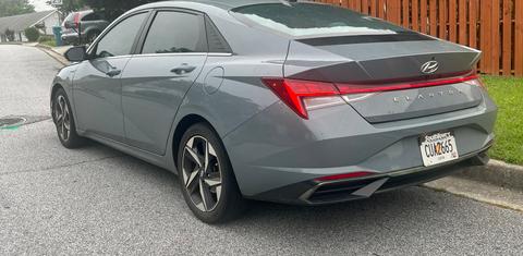Hyundai Elantra 2021