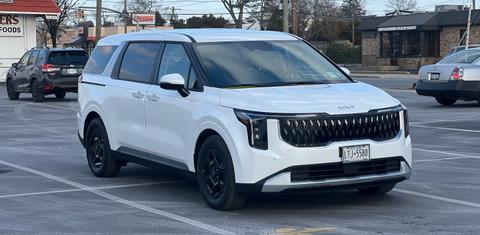 Kia Carnival 2025