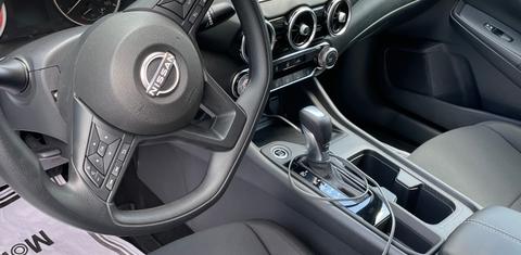 Nissan Sentra 2024