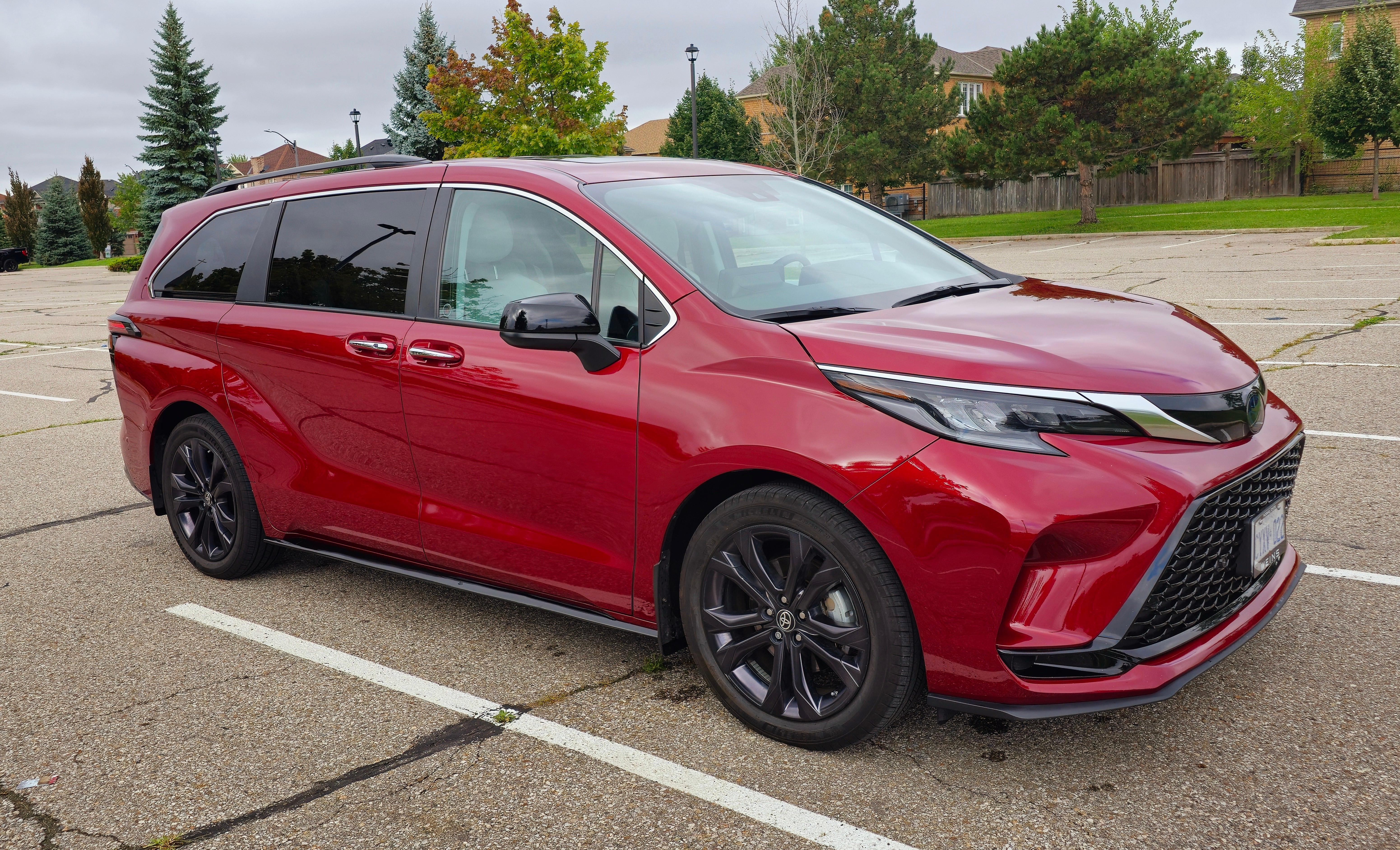 Toyota Sienna 2023 à 