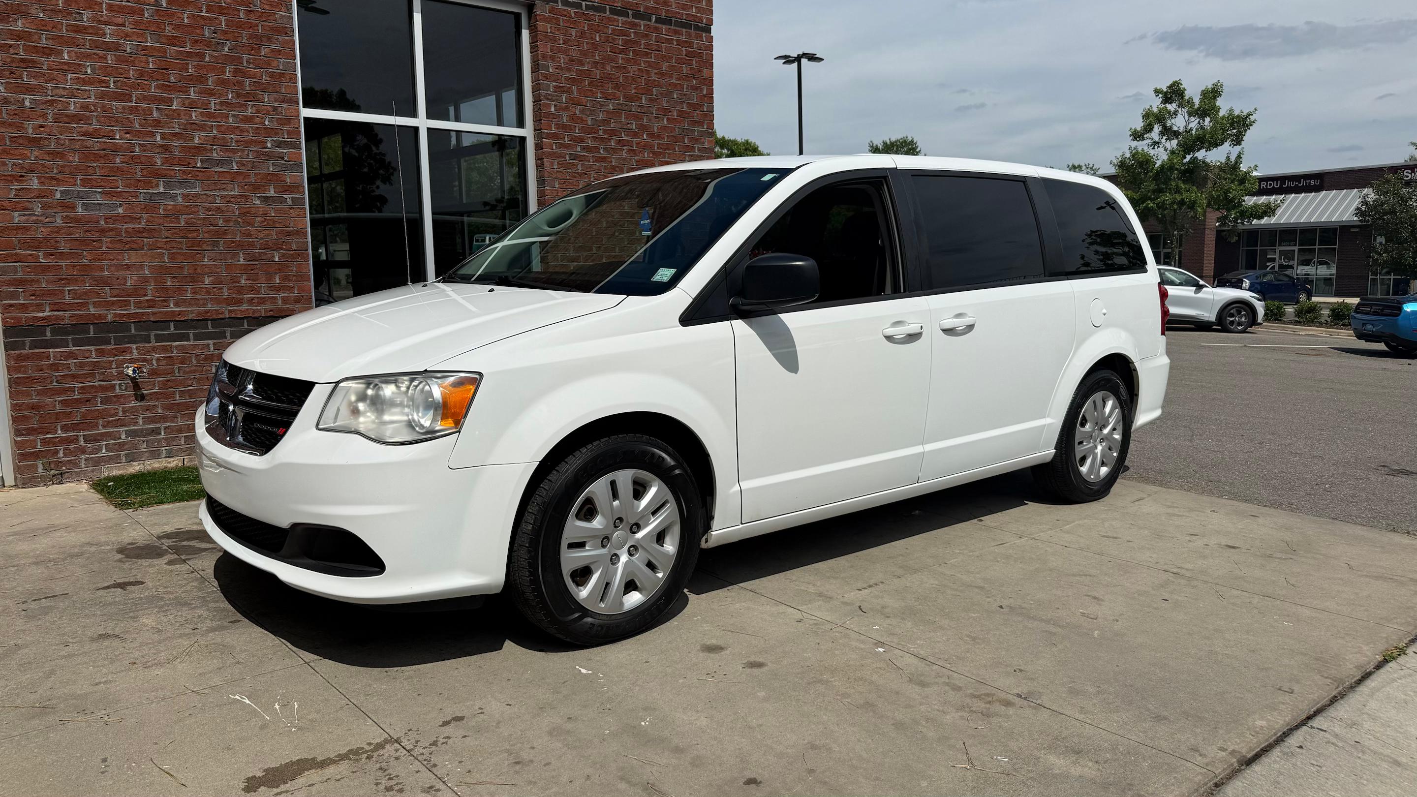 Dodge Grand Caravan 2018 in Raleigh, NC