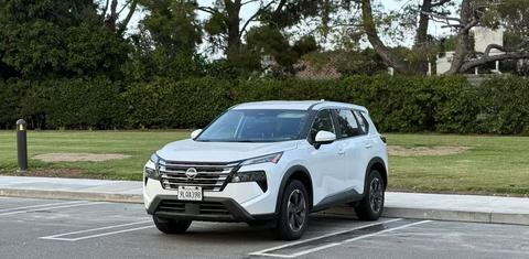 Nissan Rogue 2024