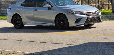 Toyota Camry 2019