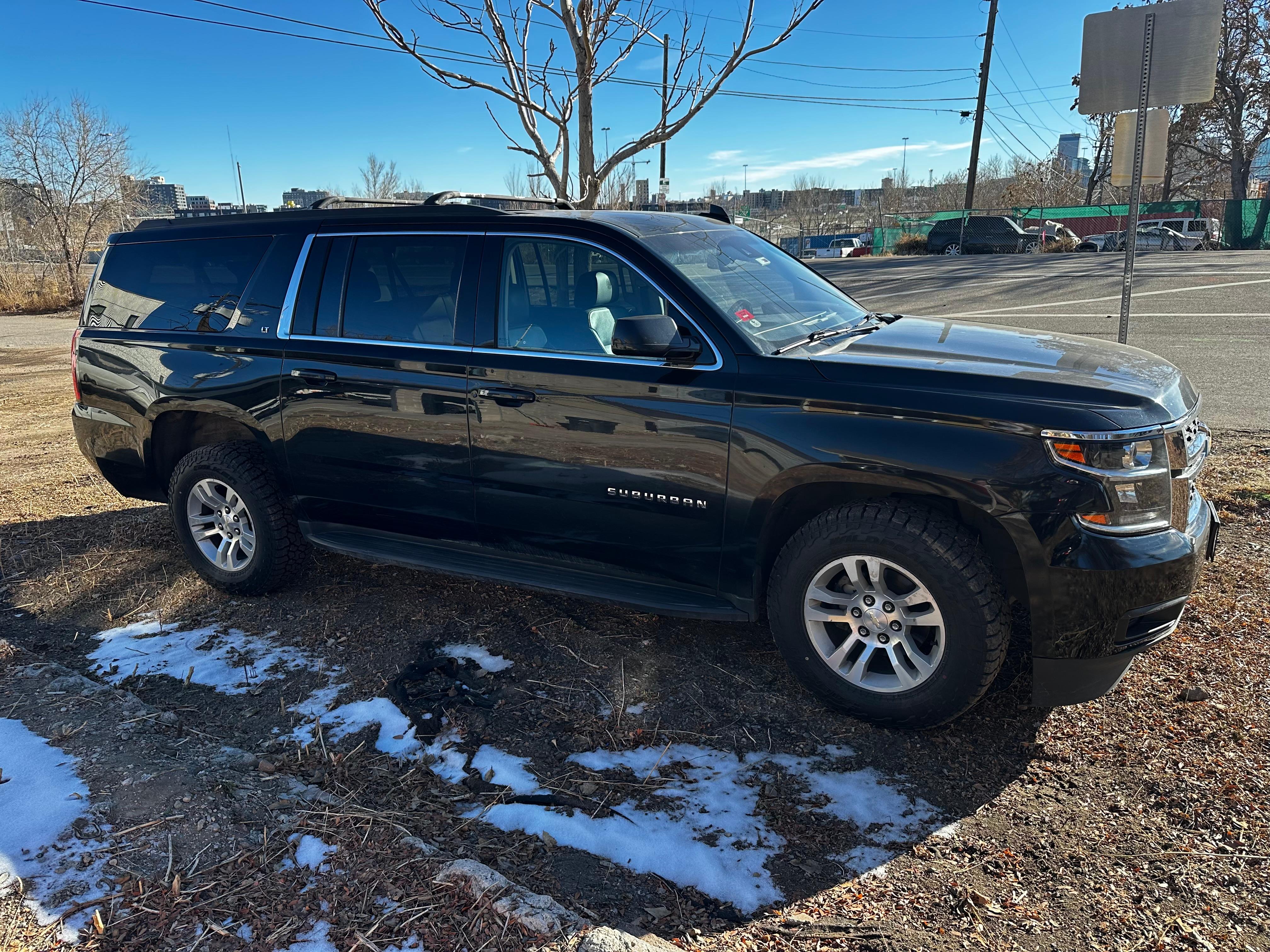 Chevrolet Suburban 2019 in Lakewood, CO