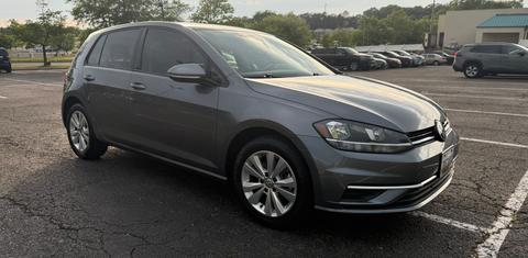 Volkswagen Golf 2021