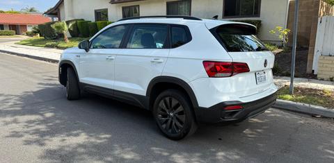 Volkswagen Taos 2024