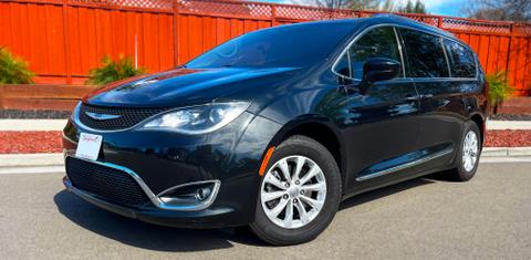 Chrysler Pacifica 2018